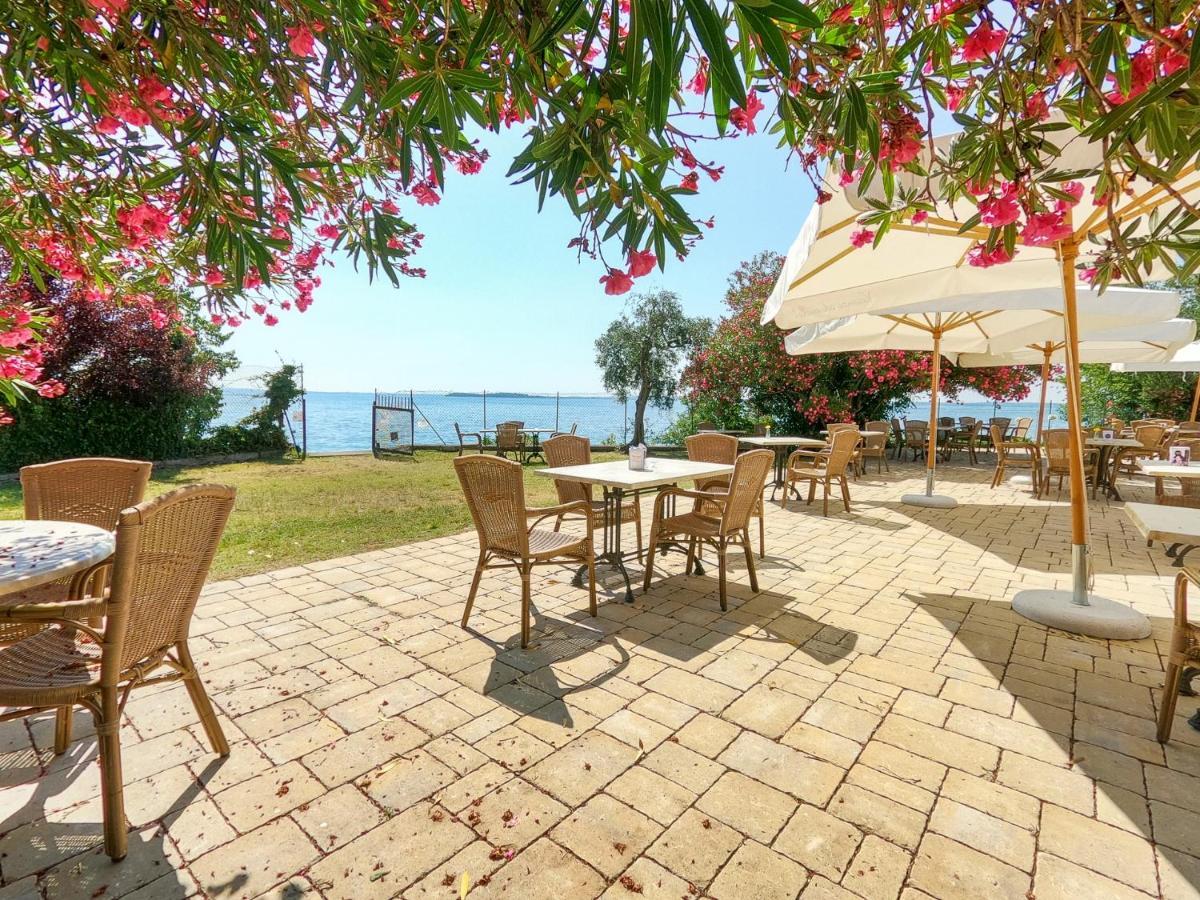 Sivinos Camping Boutique Манерба-дель-Гарда Екстер'єр фото