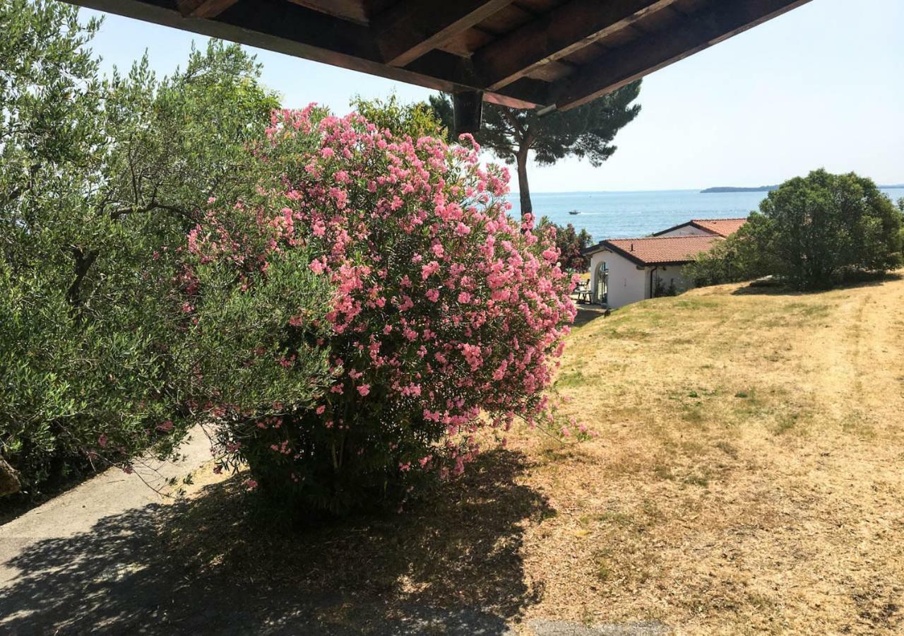 Sivinos Camping Boutique Манерба-дель-Гарда Екстер'єр фото