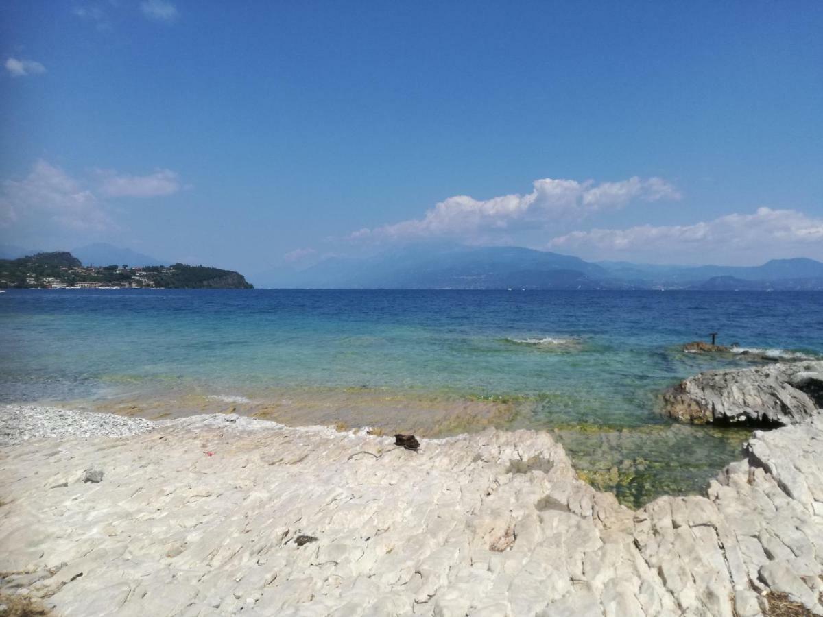 Sivinos Camping Boutique Манерба-дель-Гарда Екстер'єр фото