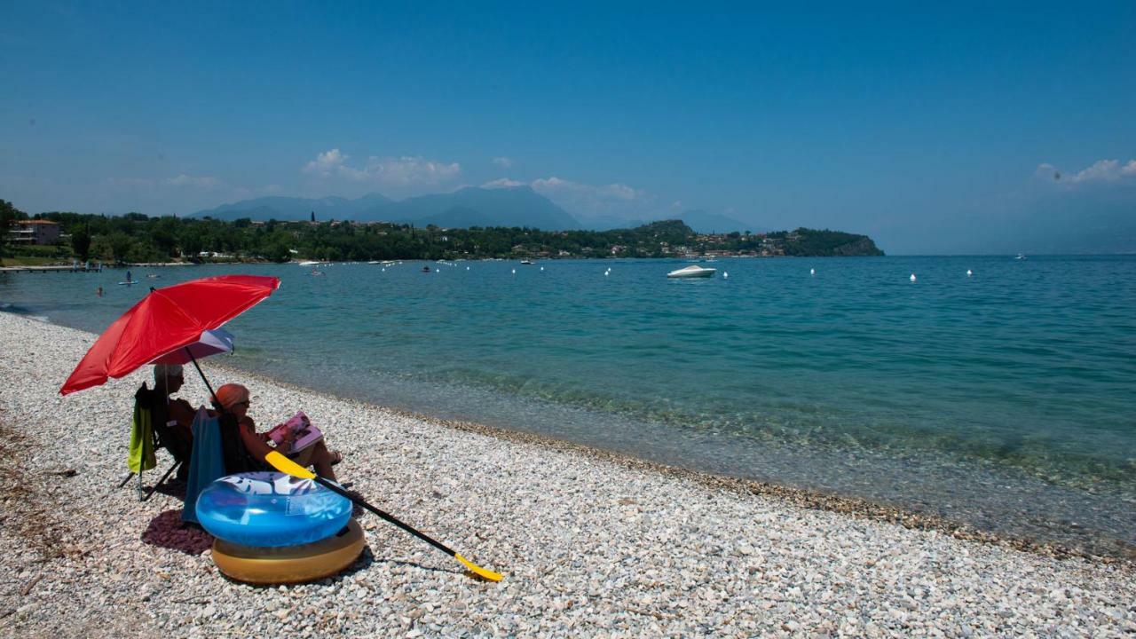 Sivinos Camping Boutique Манерба-дель-Гарда Екстер'єр фото