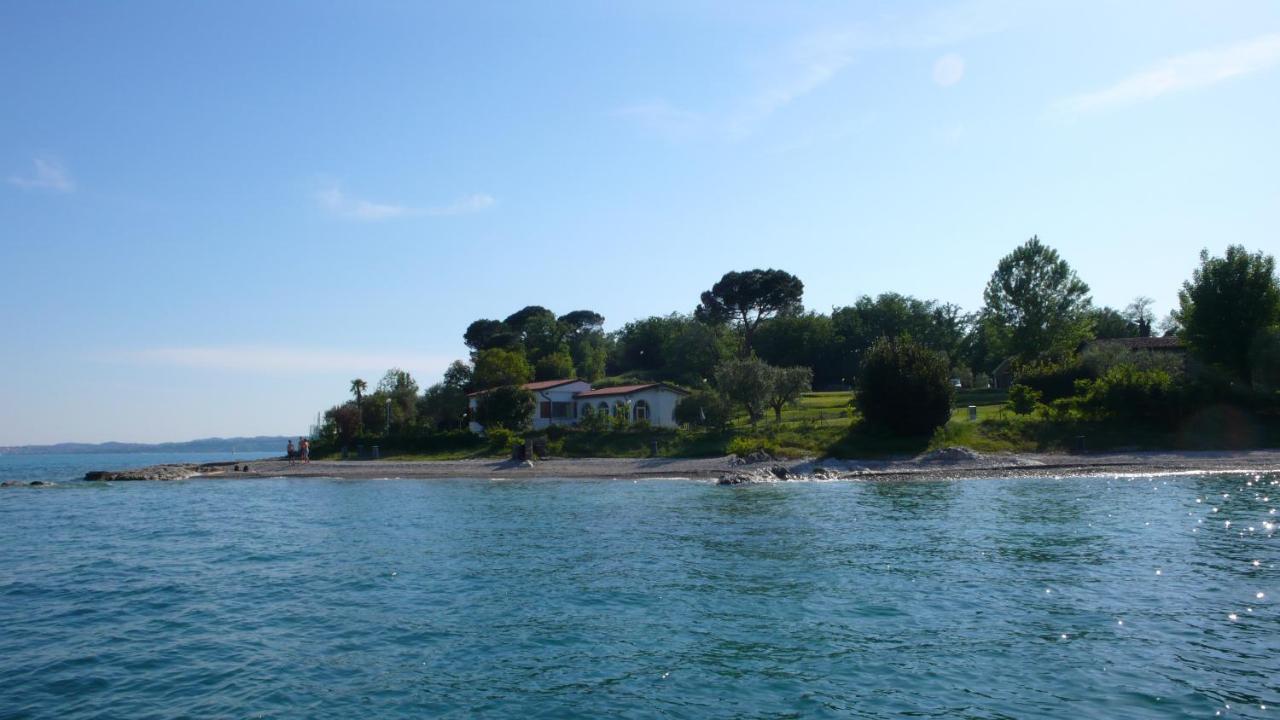 Sivinos Camping Boutique Манерба-дель-Гарда Екстер'єр фото